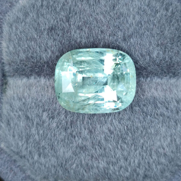 Green Sapphire 26.43 Carat # Unique Color # Mint Green # Untreated Natural Gemstone - Straight from the Miner's Hands - Sri Lanka